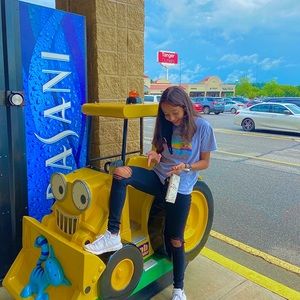 Meet your Posher, Gladys